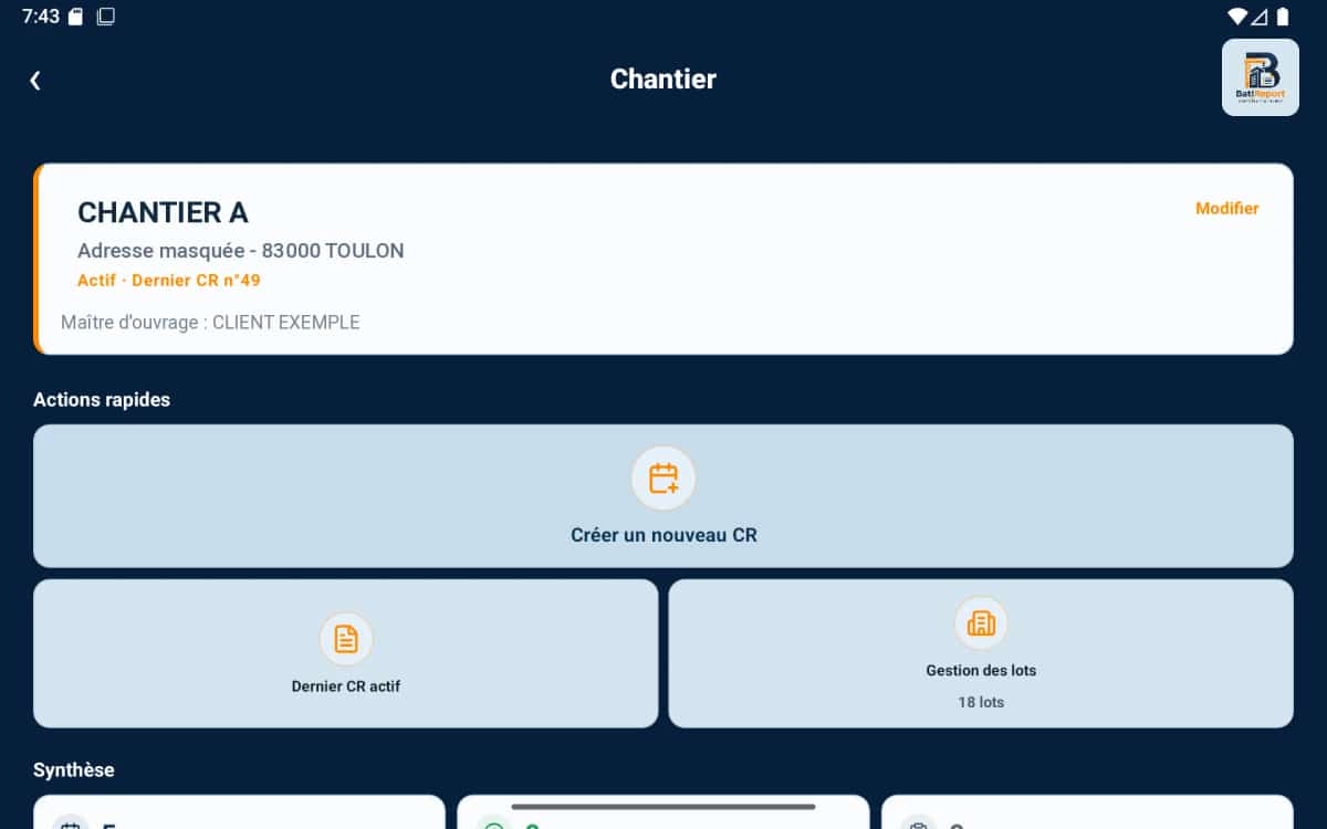 Fiche chantier sur tablette avec informations du projet